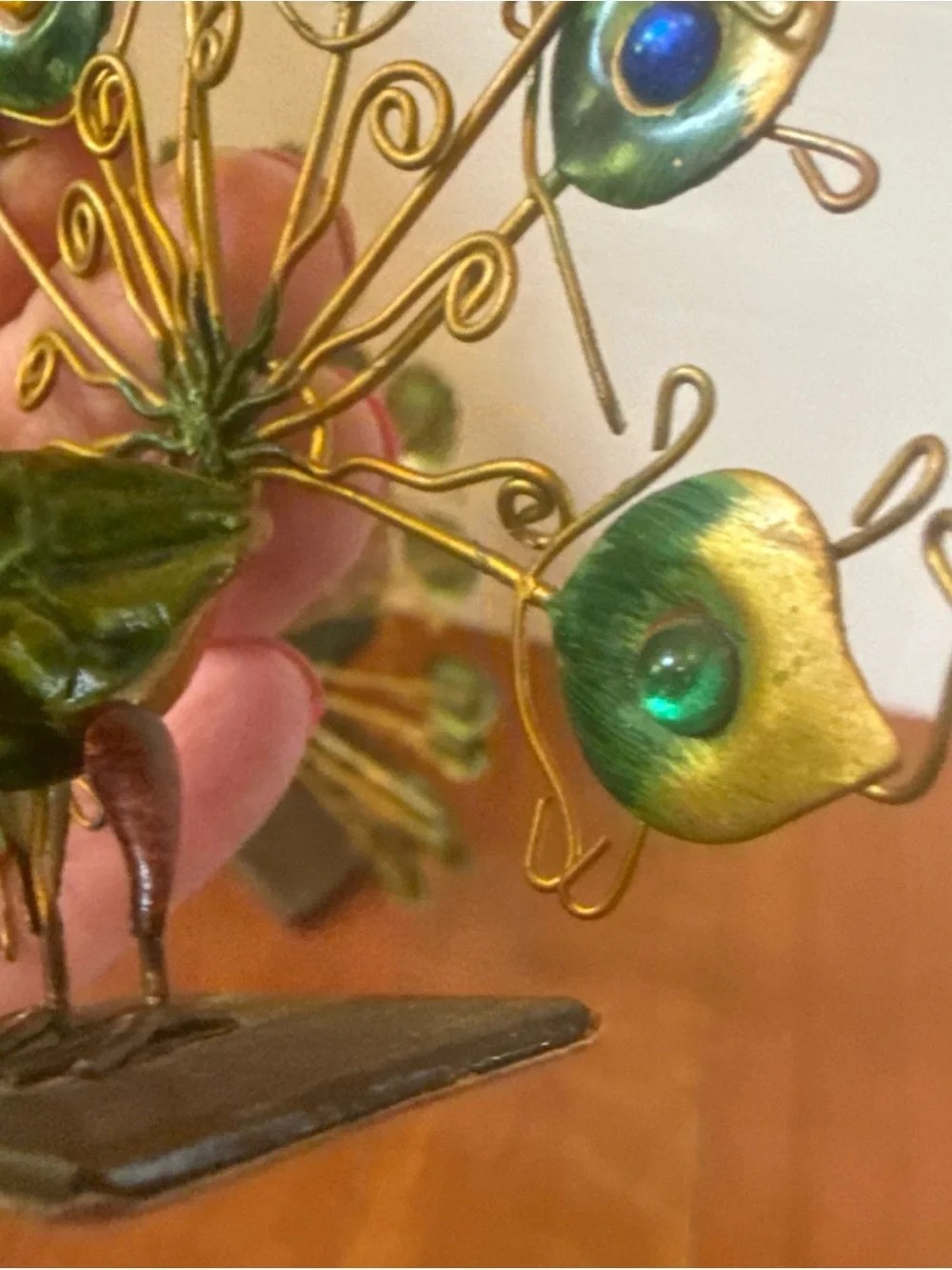 VTG MCM Metal Wire Peacock Sculpture Set 2pc Pier 1 Multicolor Gems Jewels Boho